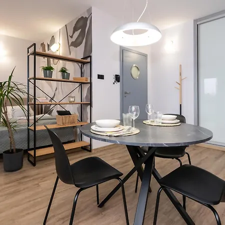 Lägenhet Strzeleckiego Przy Politechnice I Onkologii