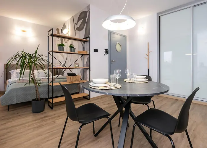 Apartment Strzeleckiego Przy Politechnice I Onkologii